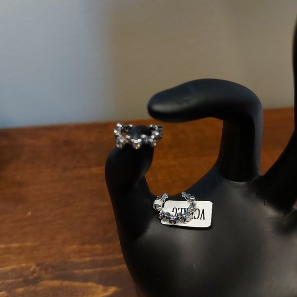 💎 3 /$20💎Charmed Aroma Adjustable Ear Cuffs - Picture 4 of 7